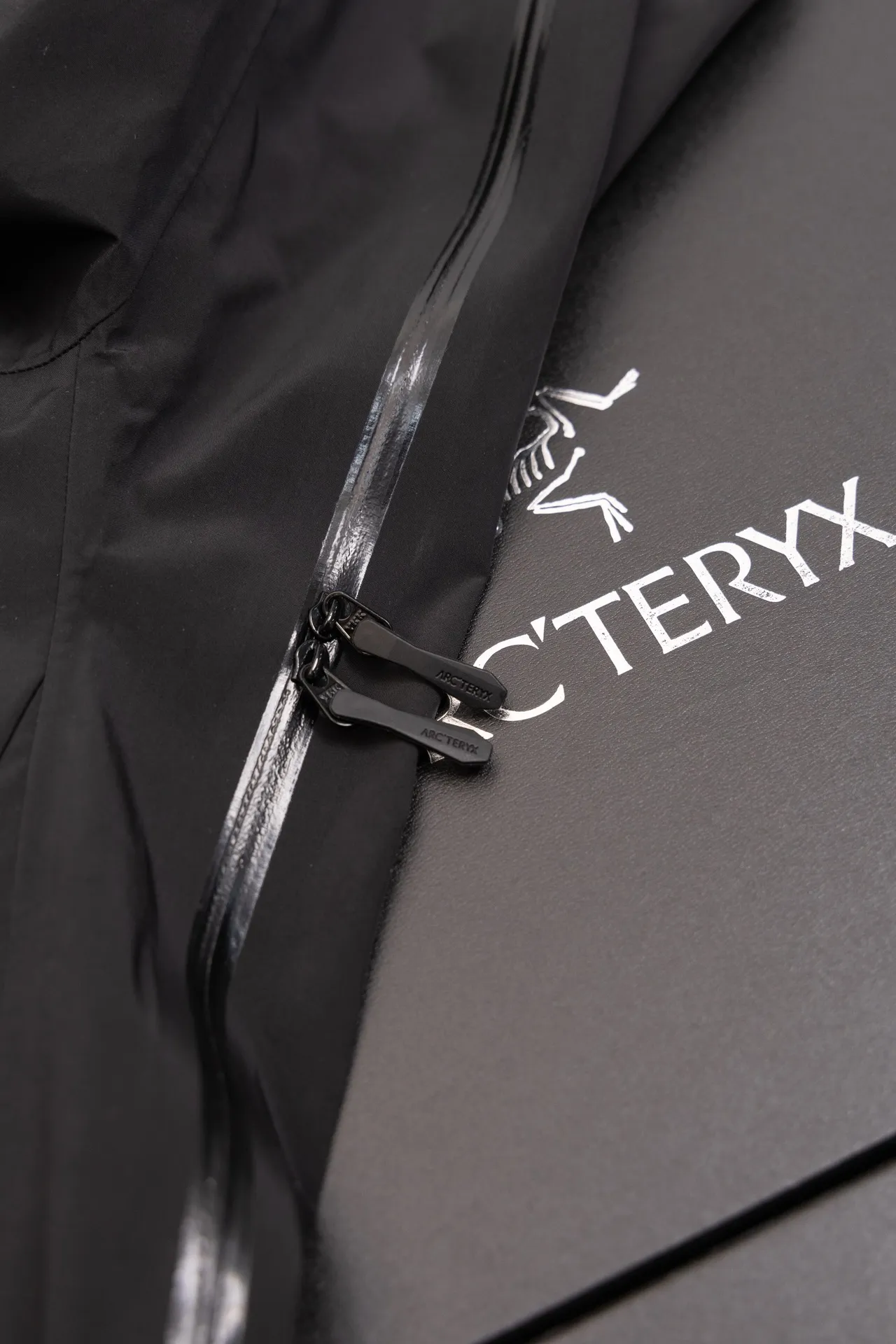 Quality ARC'TERYX SV Arcteryx Alpha SV GTX Same Style S XXL Premium ～ ！ ， 。 Recco ， ， ！ Authentic Gore-Tex ： 100% ＋ ＋20d ( )＋ Authentic ！ ！ ～ ， 。 。 ， ， ， 。 ， Quality 。 😊 Quality ！ Size：S/M/L/XL/XXL ： 81 83 86 88 90 ：117 122 128 132 136 ： 59 61 64 66 68 ： 53 55 58 60 62 S 80-120 M 110-150 L 140-170 XL 160 XXL 180 os ～